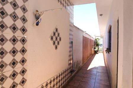 Casa à venda com 334m², 3 quartos e 4 vagasCorredor
