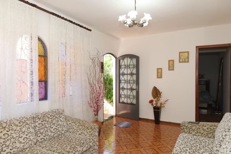 Sala de casa à venda com 3 quartos, 334m² em Parque Cruzeiro do Sul, São Paulo