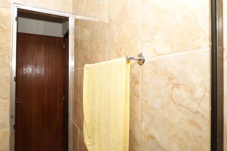 Casa à venda com 334m², 3 quartos e 4 vagasBanheiro 1 - Suíte