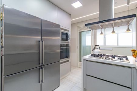 Apartamento à venda com 197m², 4 quartos e 3 vagas