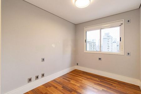 Apartamento à venda com 197m², 4 quartos e 3 vagas