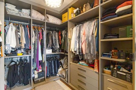 Apartamento à venda com 197m², 4 quartos e 3 vagas