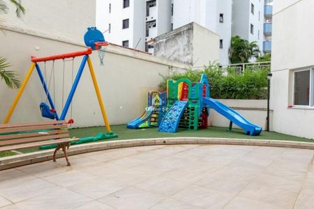 Apartamento à venda com 70m², 2 quartos e 2 vagas