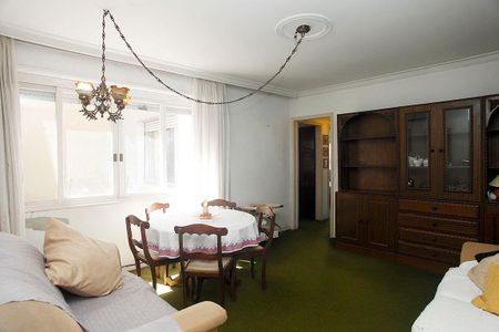 Sala de apartamento à venda com 3 quartos, 120m² em Centro Histórico, Porto Alegre