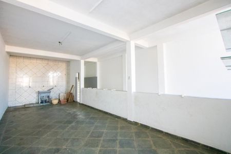 Casa para alugar com 100m², 2 quartos e sem vagaSalão