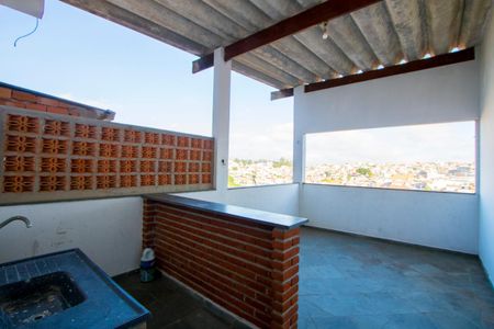 Casa para alugar com 100m², 2 quartos e sem vagaSalão