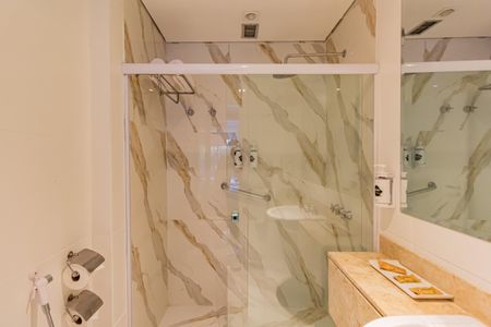 Apartamento à venda com 36m², 1 quarto e 1 vaga Apartamento à venda com 36m², 1 quarto e 1 vagaBanheiro