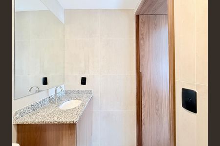 Apartamento para alugar com 27m², 1 quarto e sem vaga Apartamento para alugar com 27m², 1 quarto e sem vagaBanheiro social