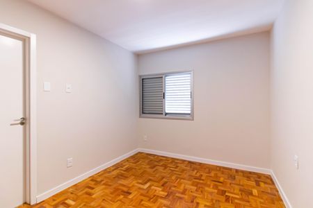 Apartamento à venda com 107m², 3 quartos e 1 vaga Apartamento à venda com 107m², 3 quartos e 1 vagaSuíte