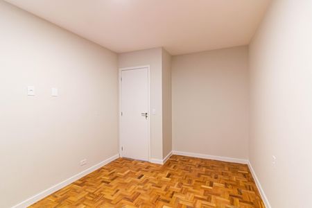 Apartamento à venda com 107m², 3 quartos e 1 vaga Apartamento à venda com 107m², 3 quartos e 1 vagaQuarto 2