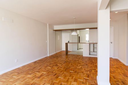 Apartamento à venda com 107m², 3 quartos e 1 vaga Apartamento à venda com 107m², 3 quartos e 1 vagaSala