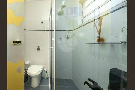 Casa à venda com 3 quartos, 231m² em Bosque da Saúde, São Paulo