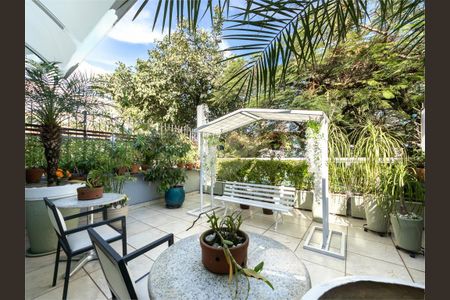 Casa à venda com 231m², 3 quartos e 2 vagas