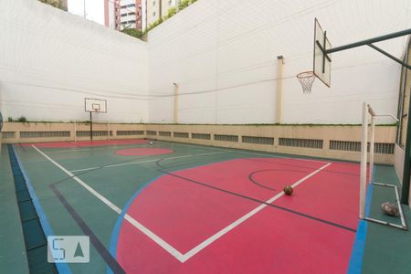 Apartamento à venda com 130m², 3 quartos e 2 vagas Apartamento à venda com 130m², 3 quartos e 2 vagasQuadra Esportiva