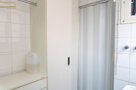 Apartamento à venda com 130m², 3 quartos e 2 vagas Apartamento à venda com 130m², 3 quartos e 2 vagasÁrea de Serviço