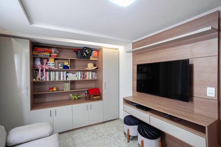 Apartamento à venda com 128m², 4 quartos e 2 vagasQuarto 3