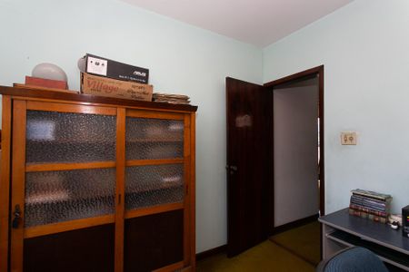 Casa à venda com 195m², 5 quartos e 4 vagasQuarto 4