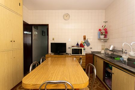 Casa à venda com 195m², 5 quartos e 4 vagasCozinha