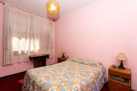 Casa à venda com 195m², 5 quartos e 4 vagasQuarto 2