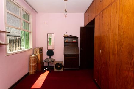 Casa à venda com 195m², 5 quartos e 4 vagasQuarto 1