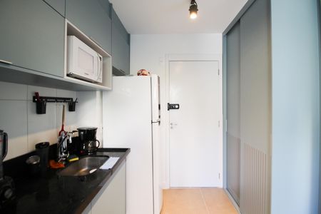 Apartamento à venda com 27m², 1 quarto e sem vaga Apartamento à venda com 27m², 1 quarto e sem vagaCozinha