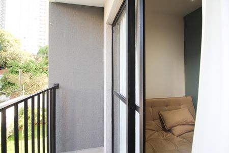 Apartamento à venda com 27m², 1 quarto e sem vaga Apartamento à venda com 27m², 1 quarto e sem vagaVaranda