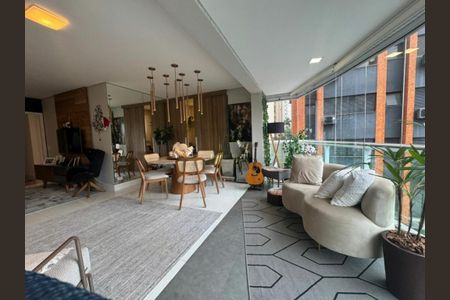 Apartamento à venda com 3 quartos, 118m² em Vila Mariana, São Paulo