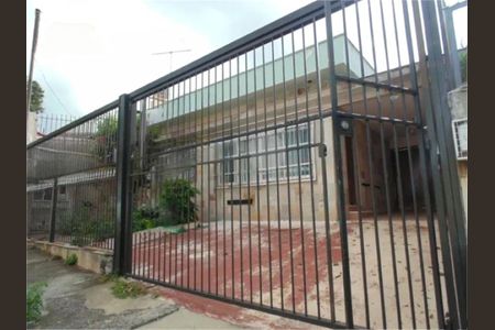 Casa à venda com 139m², 3 quartos e 3 vagas
