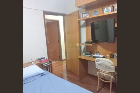Apartamento à venda com 180m², 4 quartos e 1 vaga