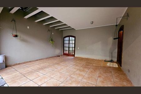 Casa à venda com 4 quartos, 230m² em Planalto Paulista, São Paulo