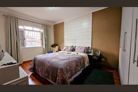 Casa à venda com 4 quartos, 230m² em Planalto Paulista, São Paulo