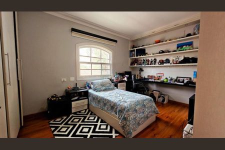 Casa à venda com 4 quartos, 230m² em Planalto Paulista, São Paulo