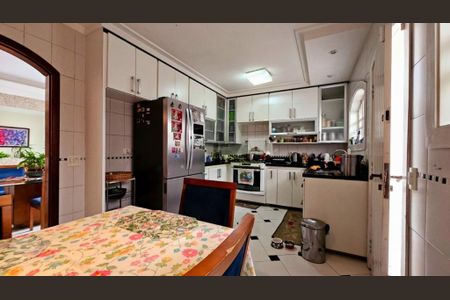 Casa à venda com 4 quartos, 230m² em Planalto Paulista, São Paulo