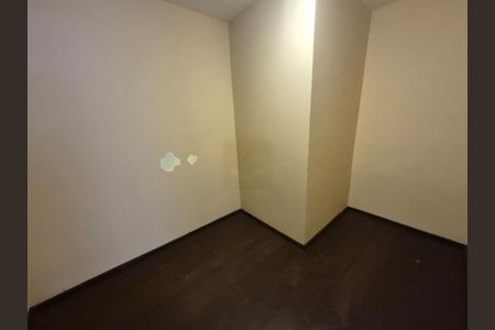 Casa à venda com 4 quartos, 747m² em Jardim dos Estados, São Paulo