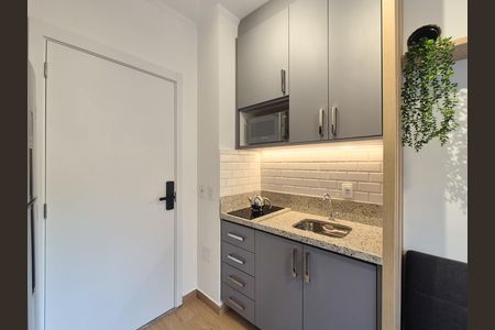 Cozinha de apartamento para alugar com 1 quarto, 25m² em Vila Nova Conceição, São Paulo