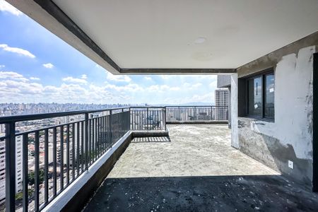 Apartamento à venda com 250m², 3 quartos e 3 vagasVaranda gourmet