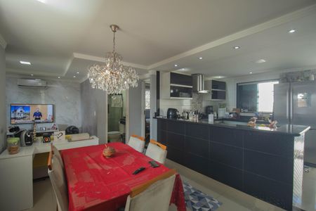 Sala de casa para alugar com 3 quartos, 150m² em Jardim Catarina, São Gonçalo