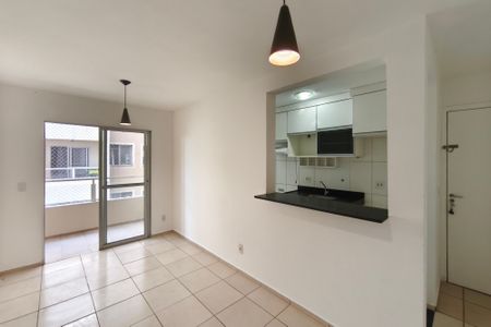 Sala de apartamento para alugar com 3 quartos, 64m² em Jardim Nova Europa, Campinas