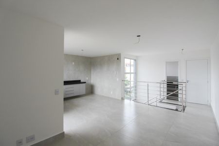 Apartamento para alugar com 110m², 3 quartos e 2 vagas Apartamento para alugar com 110m², 3 quartos e 2 vagasCozinha e Sala de Jantar