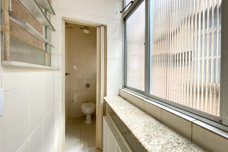 Apartamento para alugar com 96m², 3 quartos e 1 vagaÁrea de Serviço