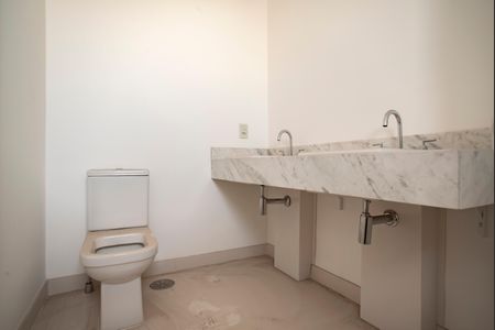 Apartamento à venda com 166m², 3 quartos e 2 vagasBanheiro da Suíte 3