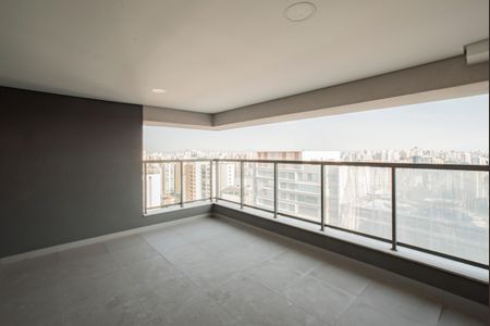 Apartamento à venda com 166m², 3 quartos e 2 vagasVaranda