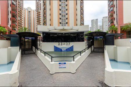 Apartamento à venda com 65m², 2 quartos e 2 vagasFachada