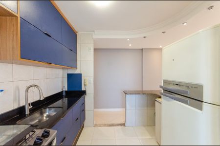 Apartamento à venda com 65m², 2 quartos e 2 vagasCozinha
