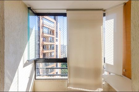 Apartamento à venda com 65m², 2 quartos e 2 vagas Apartamento à venda com 65m², 2 quartos e 2 vagasSala - Varanda