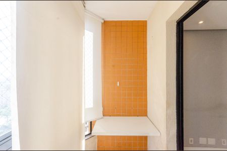 Apartamento à venda com 65m², 2 quartos e 2 vagas Apartamento à venda com 65m², 2 quartos e 2 vagasSala - Varanda