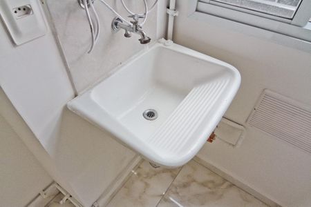 Apartamento para alugar com 37m², 2 quartos e sem vaga Apartamento para alugar com 37m², 2 quartos e sem vagaÁrea de Serviço