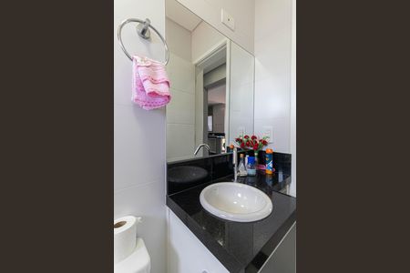 Apartamento à venda com 72m², 3 quartos e 2 vagas Apartamento à venda com 72m², 3 quartos e 2 vagasBanheiro