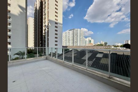 Apartamento para alugar com 140m², 2 quartos e 2 vagas Apartamento para alugar com 140m², 2 quartos e 2 vagasVaranda