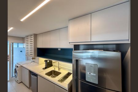 Apartamento para alugar com 140m², 2 quartos e 2 vagas Apartamento para alugar com 140m², 2 quartos e 2 vagasCozinha